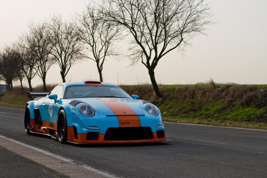  Porsche GT9-CS by 9ff 2012 года  (фото 24 из 40)